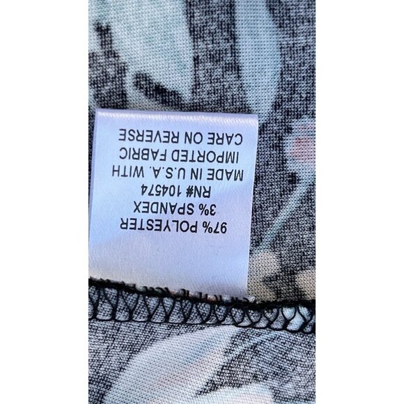 The Vanity Room Women’s Black Floral V-Neck Ruffle Sleeve Dress Size L NWOT - Picture 9 of 13